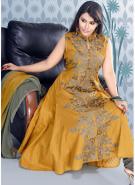 Длинное платье «в пол» из хлопка и шёлка цвета охры, без рукавов + летние серые брюки и накидка