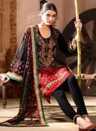 Красное платье / туника с рукавами три четверти + летние чёрные брюки и накидка