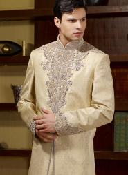 Лимонно-кремовый стильный индийский свадебный мужской костюм из жаккардовой ткани