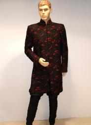 Чёрно-красный национальный свадебный мужской костюм из шёлка (брюки чёрные), Индия