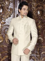 Стильный свадебный / вечерний френч (воротник — стойка) цвета магнолии, украшенный вышивкой