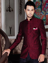 Бордовый льняной мужской френч (воротник — стойка) + чёрные брюки