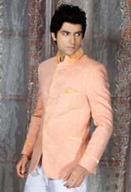 Персиковый летний мужской френч (воротник — стойка) + белые брюки