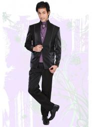 Чёрный нарядный мужской костюм-тройка (с жилетом)