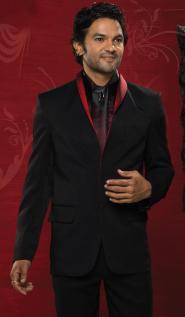 Чёрный стильный мужской костюм-двойка + рубашка + галстук с брошью