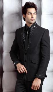 Чёрный вечерний мужской костюм-двойка + рубашка + галстук с брошью