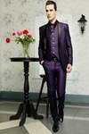 Тёмно-фиолетовый мужской костюм-тройка (с жилетом) + шёлковая рубашка с галстуком
