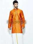 «Мандариновый и белый хлопковый и натурально-шёлковый национальный индийский мужской костюм_St