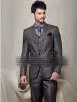 Серый мужской костюм-тройка (с жилетом) + рубашка с галстуком