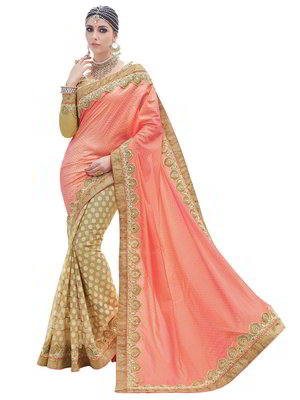 Персиковое и золотое шёлковое индийское сари