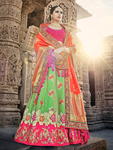 Яркий индийский женский свадебный костюм лехенга (ленга) чоли из шёлка, украшенный вышивкой с люрексом