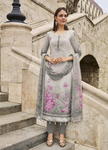 Серое индийское платье / костюм, с рукавами ниже локтя, украшенное вышивкой