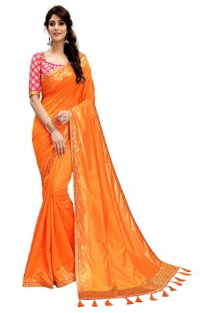 Оранжевое шёлковое индийское сари, украшенное вышивкой