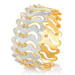 Када — индийский широкий браслет, покрытый позолотой и родием, цирконий