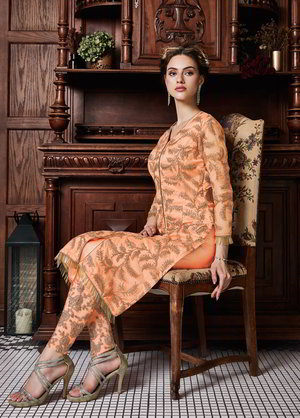 Лососевое индийское платье / костюм
