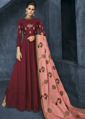 Бордовое шёлковое платье / костюм, украшенное вышивкой