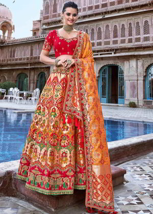 Красный шёлковый индийский женский свадебный костюм лехенга (ленга) чоли, украшенный вышивкой