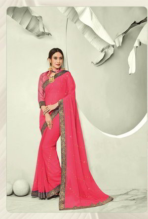 Розовое шифоновое индийское сари со стразами