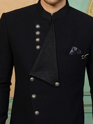 Чёрный мужской костюм-двойка