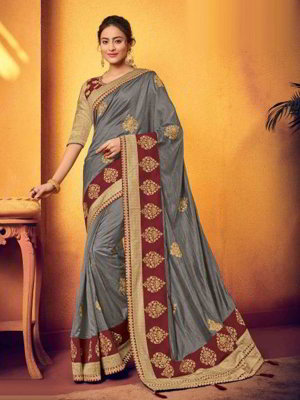 Серое шёлковое индийское сари со стразами