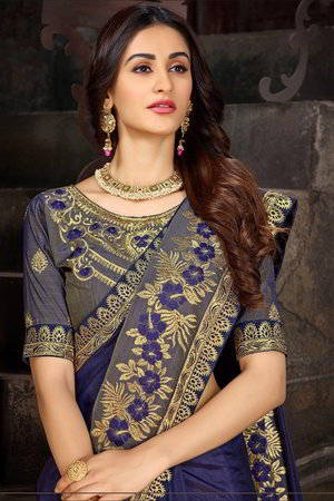Фиолетовое индийское сари из дизайнерского шёлка, украшенное вышивкой