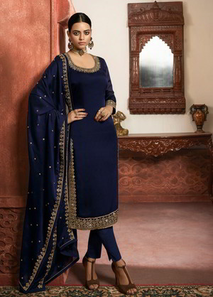 Тёмно-синий индийский женский свадебный костюм лехенга (ленга) чоли из шёлка, украшенный вышивкой шёлковыми нитями