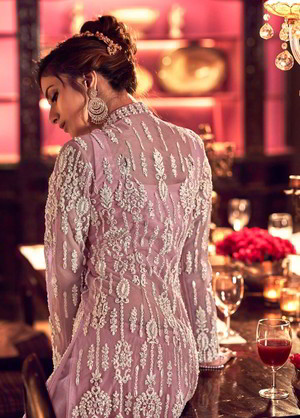 Светло-розовое платье / костюм из шёлка и фатина, украшенное вышивкой