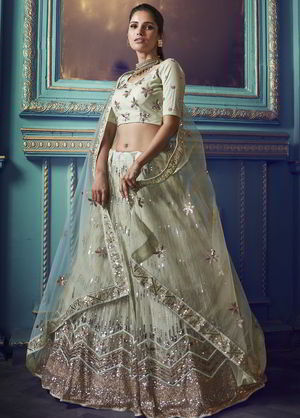 Фисташковый индийский женский костюм лехенга (ленга) чоли