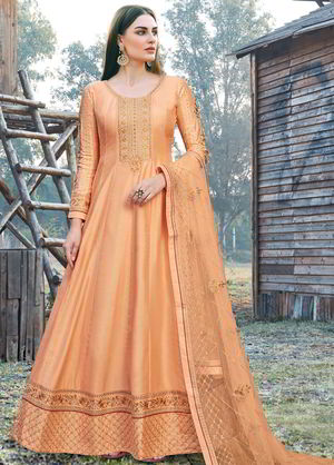 Оранжевое длинное платье / анаркали / костюм из шёлка, украшенное вышивкой