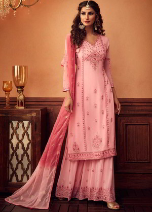 Розовое платье / костюм из креп-жоржета