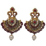 *Бордовые и золотые латунные индийские серьги с перламутровыми бусинками