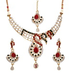 Разноцветное и золотое индийское украшение на шею со стразами