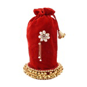 Бордовая и красная бархатная сумочка-мешочек с бисером