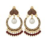 *Молочные и золотые латунные индийские серьги с перламутровыми бусинками