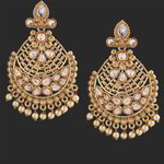 *Молочные и золотые латунные индийские серьги со стразами