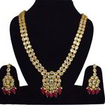 *Бордовые и золотые индийское украшение на шею со стразами, искусственными камнями