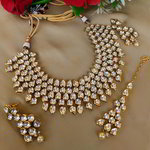 *Молочные и золотые индийское украшение на шею со стразами, искусственными камнями