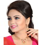 *Золотые индийское украшение на шею со стразами