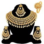 *Молочное и золотое индийское украшение на шею со стразами