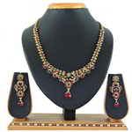 *Золотое медное индийское украшение на шею со стразами