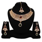 *Зелёное и золотое индийское украшение на шею со стразами