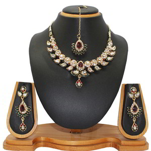 Бордовое, золотое и красное индийское украшение на шею со стразами