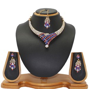 Лиловое, фиолетовое и золотое индийское украшение на шею со стразами