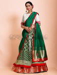 *Белый и зелёный индийский женский свадебный костюм лехенга (ленга) чоли
