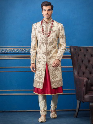 Пурпурный, бежевый и кремовый шёлковый индийский свадебный мужской костюм