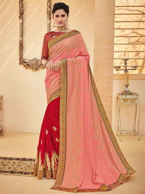 Розовое шёлковое индийское сари, украшенное вышивкой с стразами