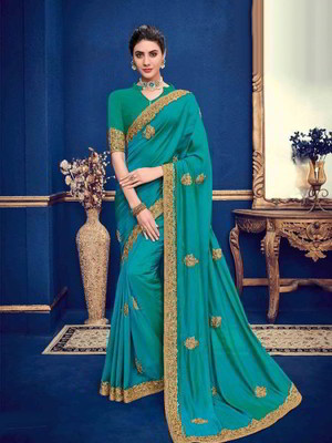 Зелёное индийское сари из креп-жоржета, украшенное вышивкой со стразами, стразами