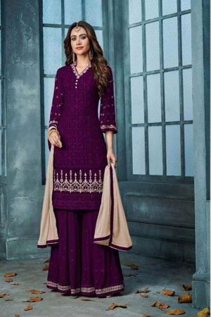 Фиолетовое платье / костюм из креп-жоржета, украшенное вышивкой