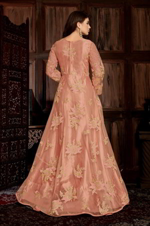 Персиковое длинное платье / анаркали / костюм из фатина, украшенное вышивкой