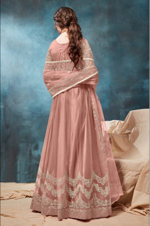 Персиковое длинное платье / анаркали / костюм из фатина, украшенное вышивкой